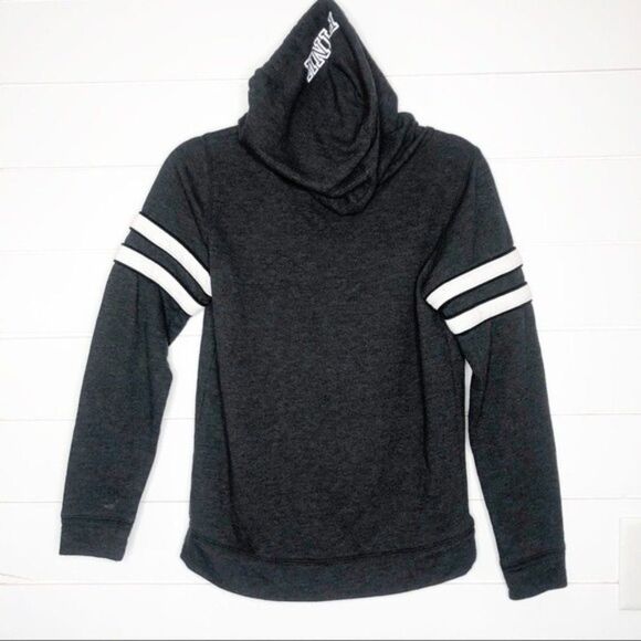 2/$30 Victoria’s Secret VS PINK Zip Up Coat Jacket Y2K 2000s Varsity - Picture 4 of 7